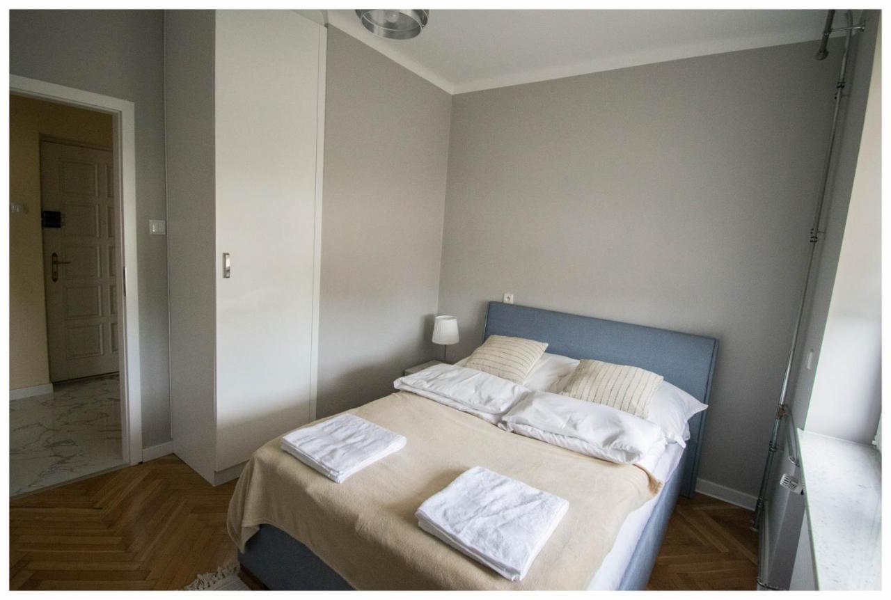 Color 24 Apartament III Stalowa Wola Exterior foto